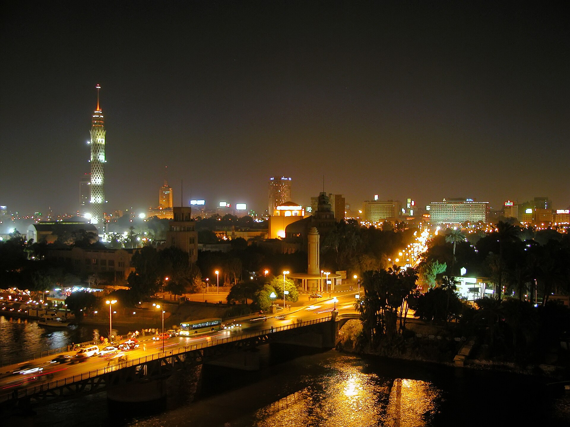 Nile dinner cruise in Cairo